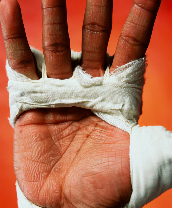 Andres Serrano (American, born 1950), "Floyd Joy Mayweather Jr.," 2006, Cibachrome and plexiglass, 35 x 45 in. (88.9 x 114.3 cm), Courtesy of the artist and Galerie Nathalie Obadia, Paris/Brussels